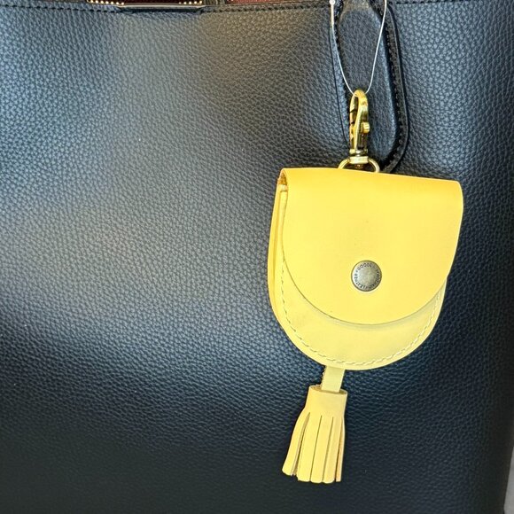 Portland Leather, Nimbus Pouch Keychain, Vanilla, NWOT - Picture 1 of 5